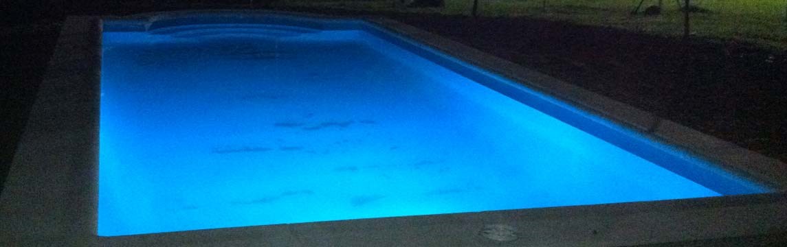 Dele luz a su Piscina
